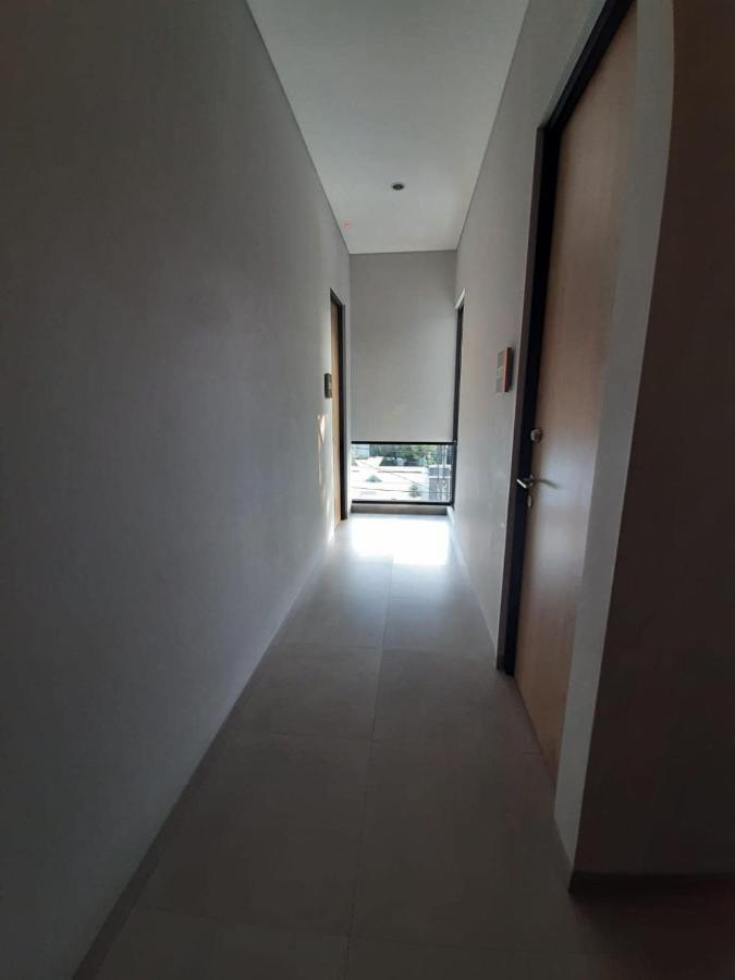Oyo Life 92770 Cozy Puri 22 Hotel Jakarta Bagian luar foto